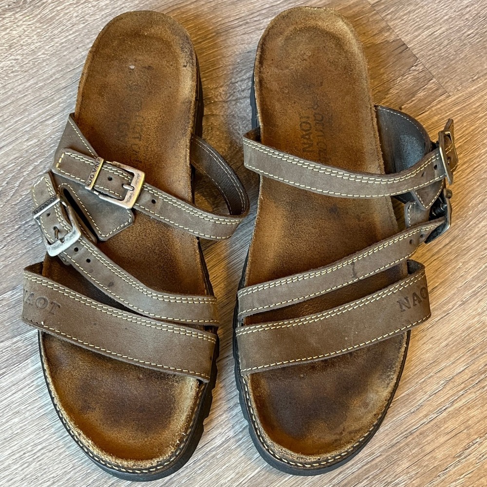 Naot Walking Travel Sandals Brown Leather Straps Footbed‎ Womens 9 EU 40
